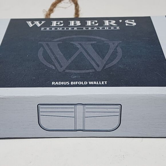 Webers Wallet Premier Leather Mens Pursuit Series Radius Bifold Deer Hunting - Picture 5 of 11